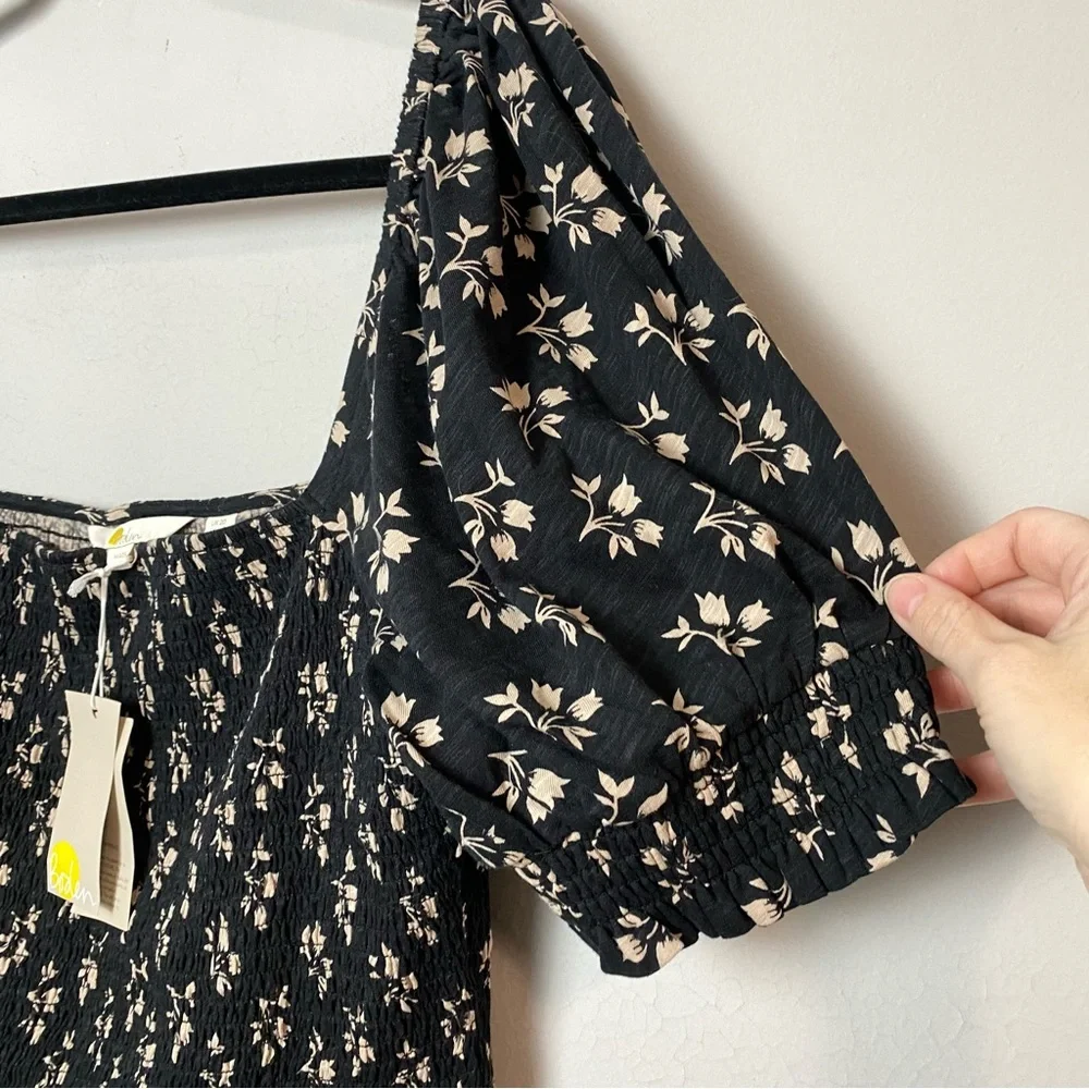 Boden Square Neck Smocked Jersey Crop Top in Black Bud